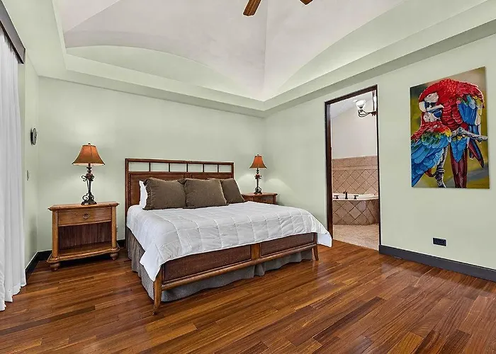 Tropical In Hacienda Pinilla